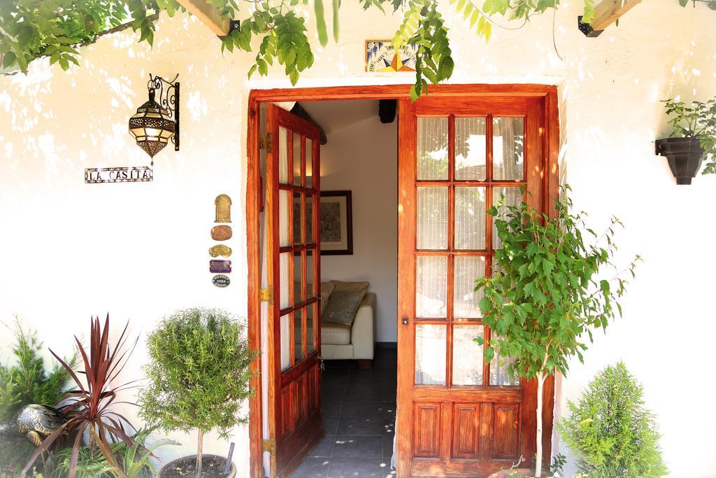 River Ebro Holidays Tivenys Room photo